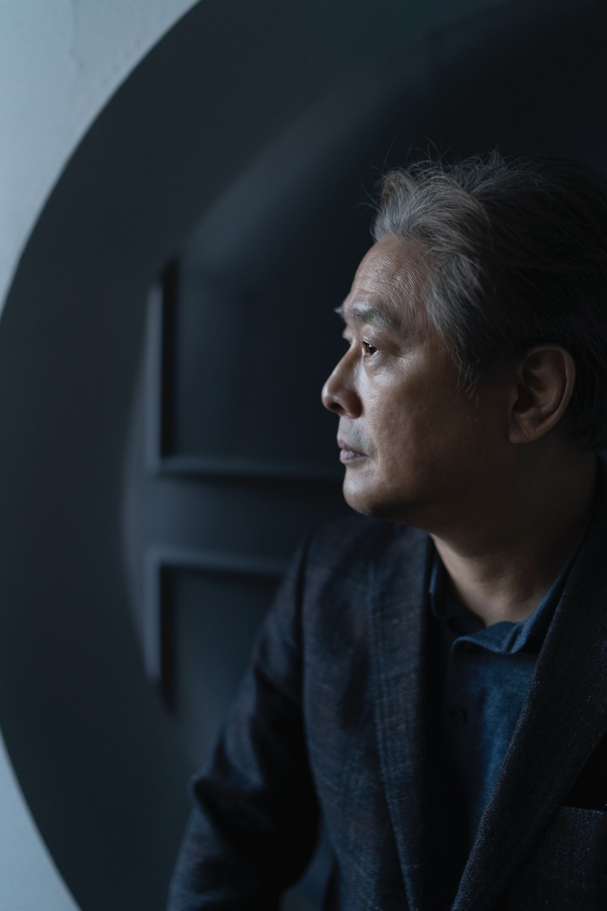  Photo of Park Chan-wook, © 2022, CJ ENM, all rights reserved