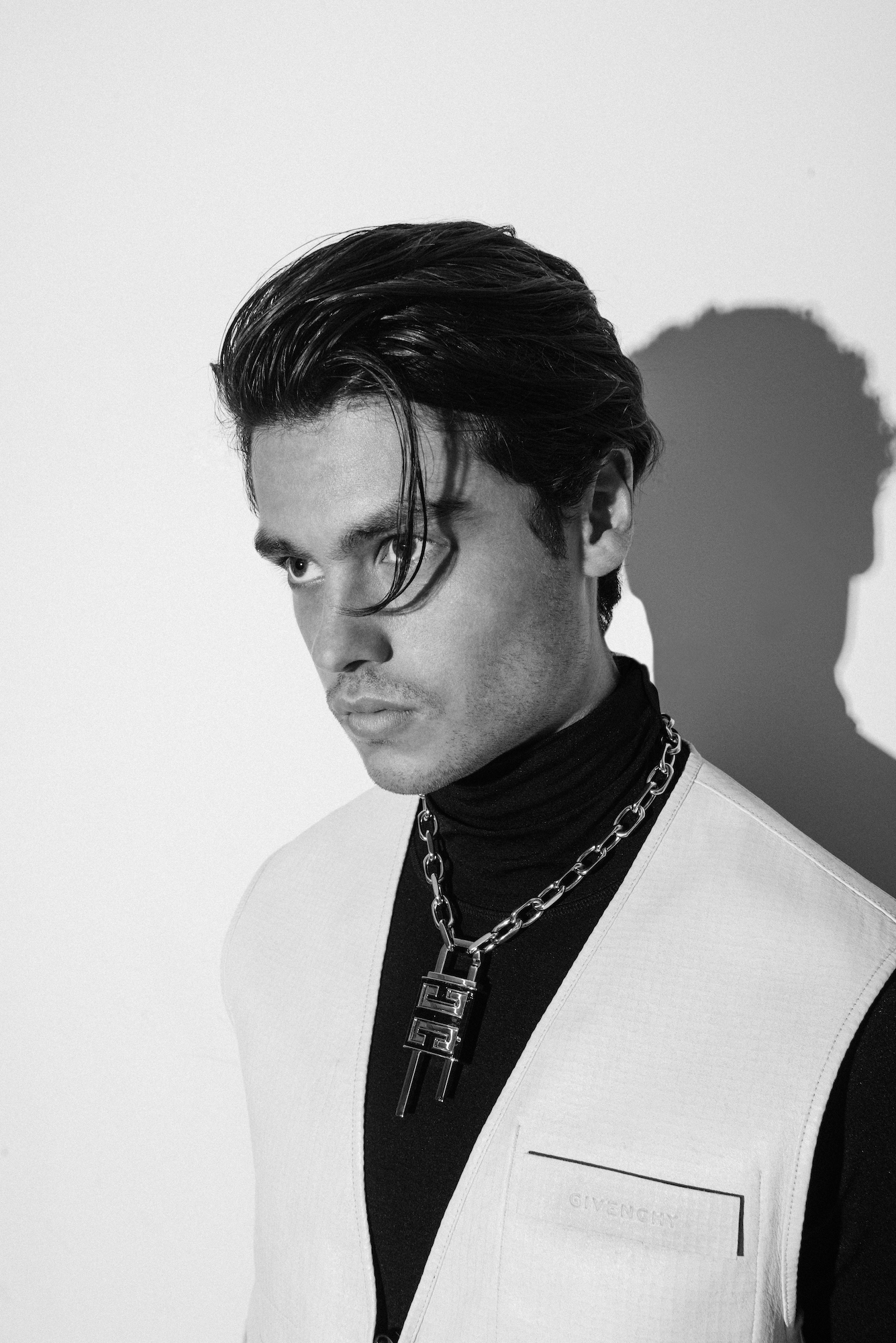Felix Mallard s Second Season V Magazine