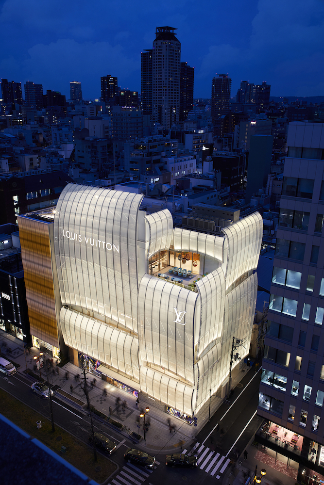 ASSOULINE Louis Vuitton Skin: Architecture of Luxury (New York